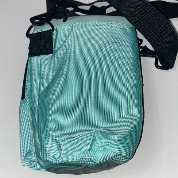 NATURE PIONEOR Green Neoprene Insulated Water Bottle Carrying Holder - Picture 3 of 5